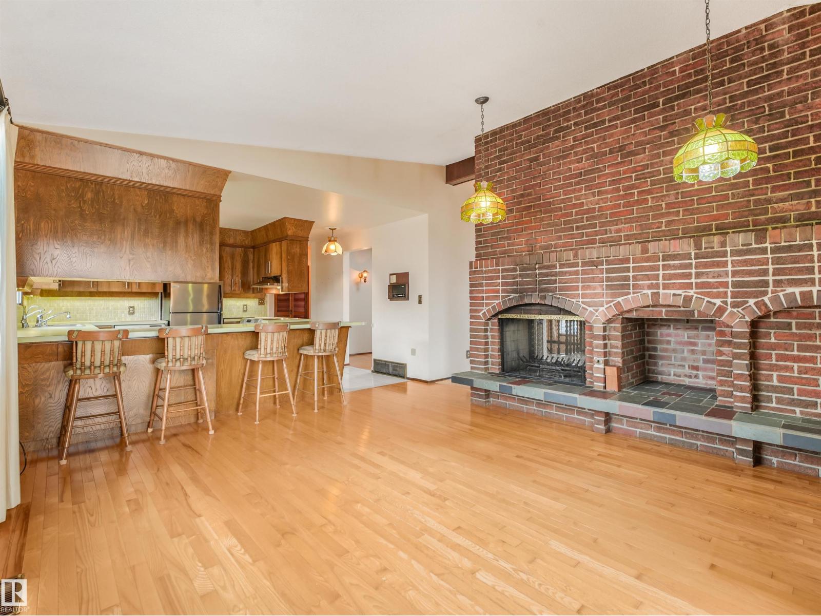 Property photograph 24 for MLS E4514564