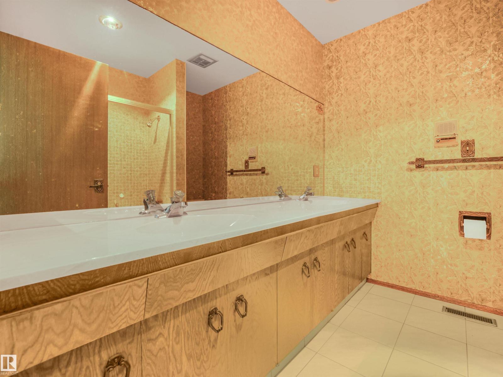 Property photograph 45 for MLS E4514564