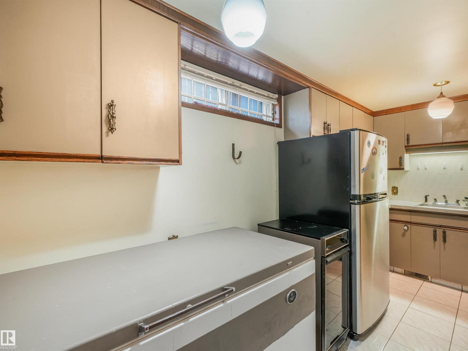 Property photograph 60 for MLS E4514564