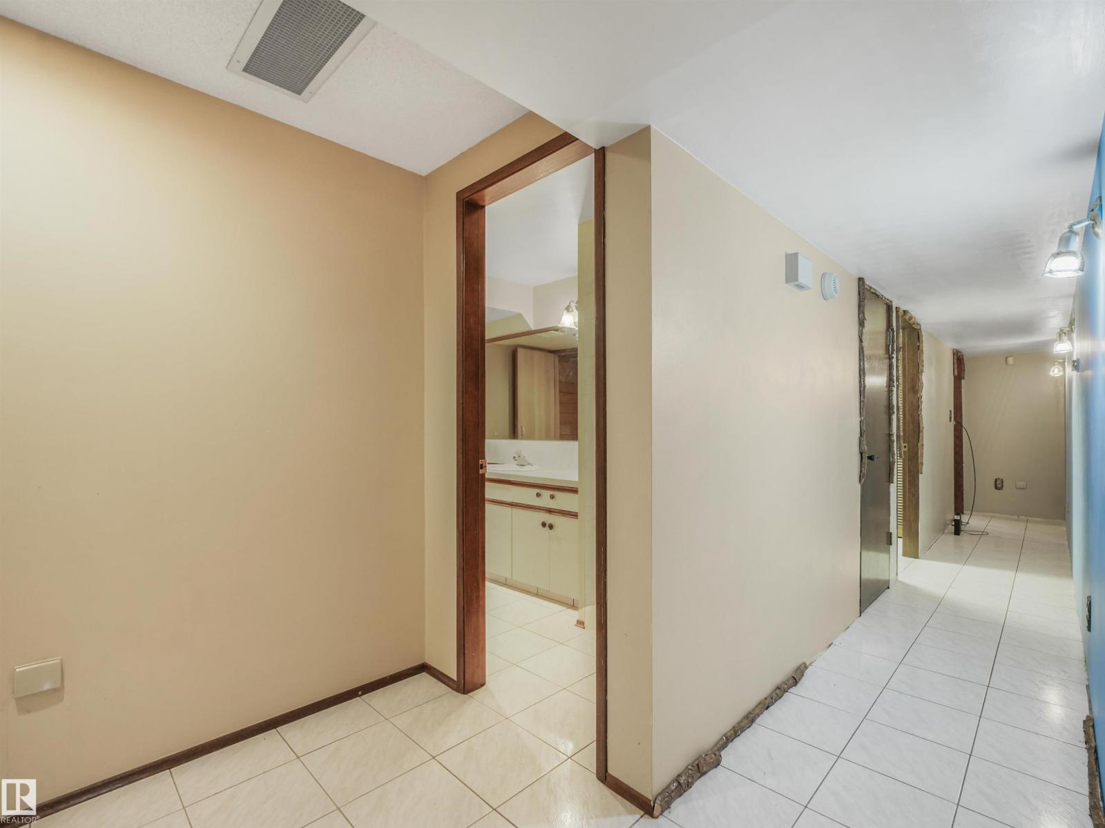Property photograph 54 for MLS E4514564