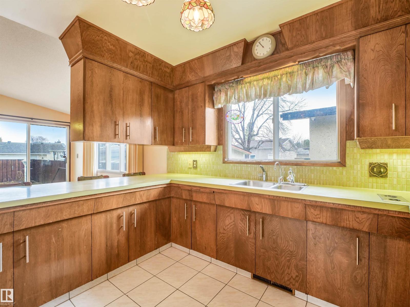 Property photograph 30 for MLS E4514564