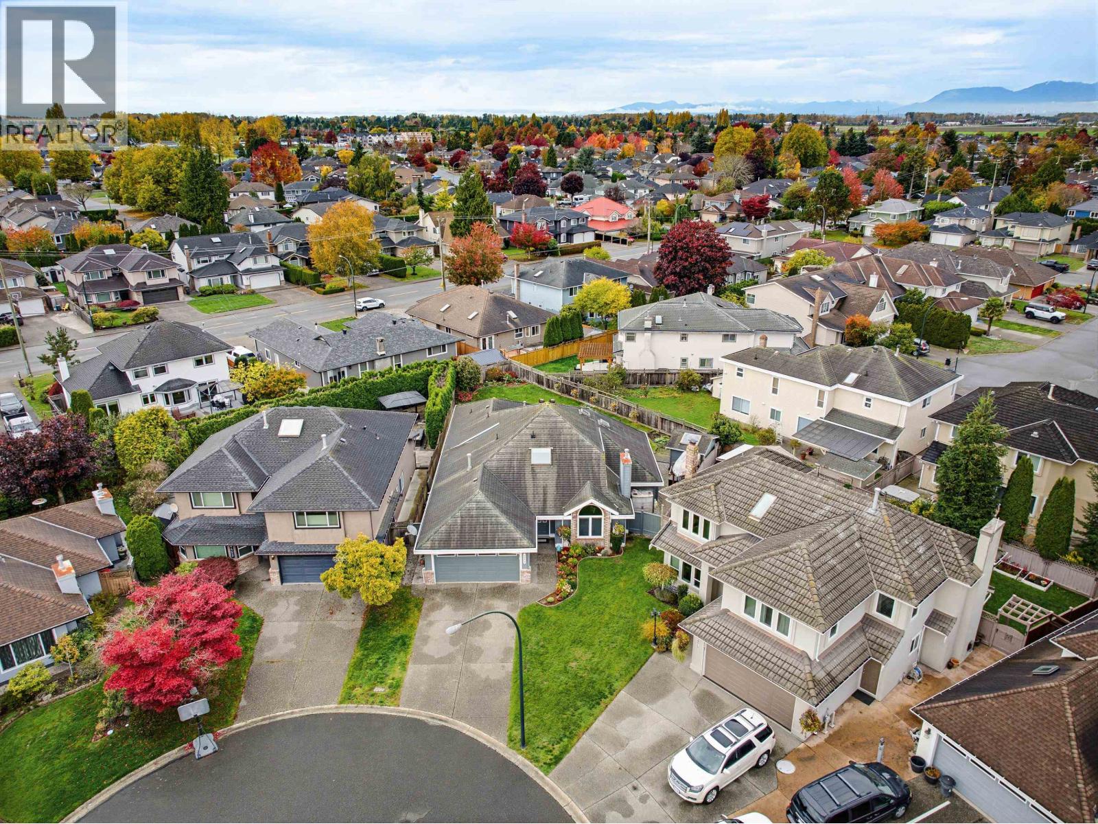 6469 MEADOW Place, Ladner