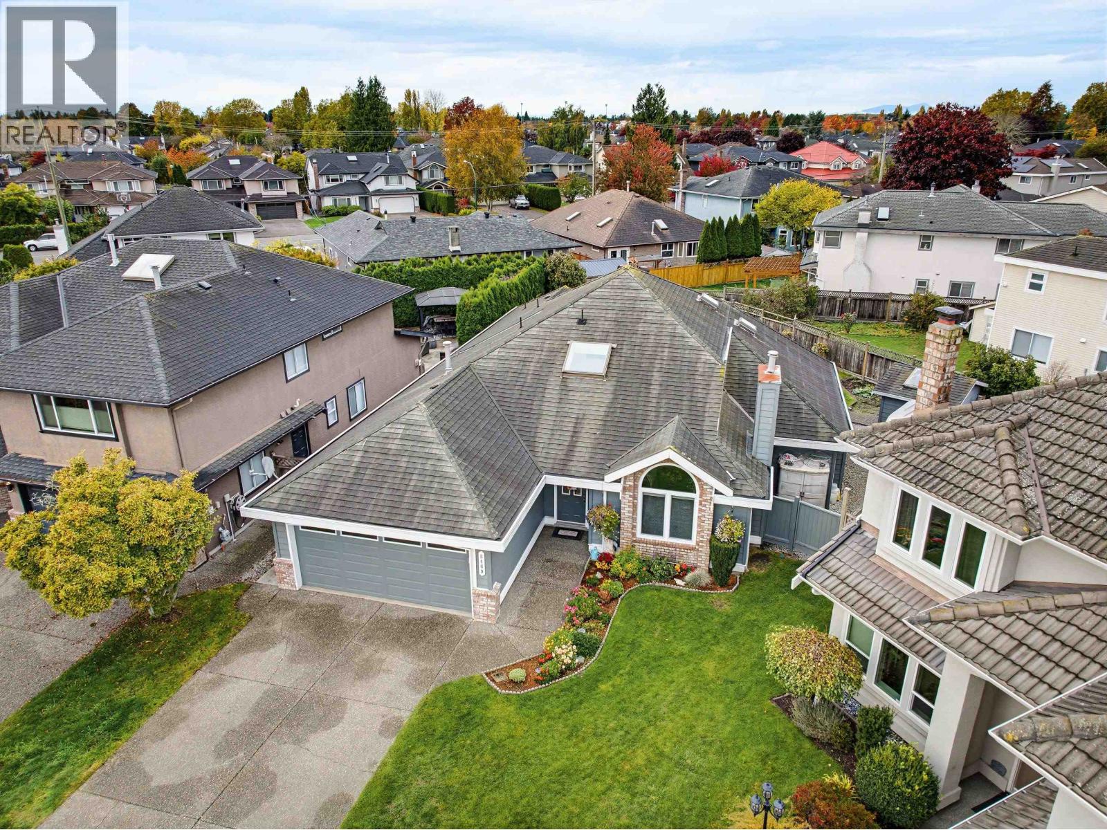 6469 MEADOW Place, Ladner