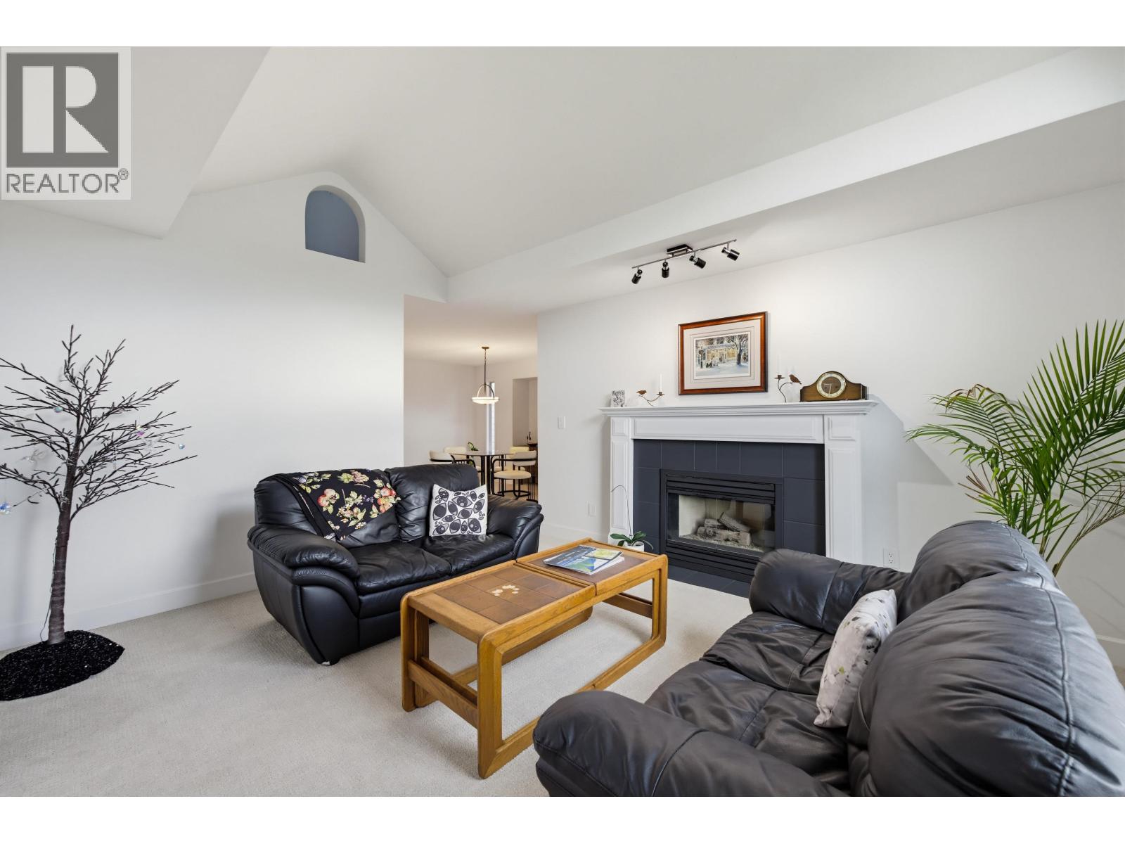 6469 MEADOW Place, Ladner