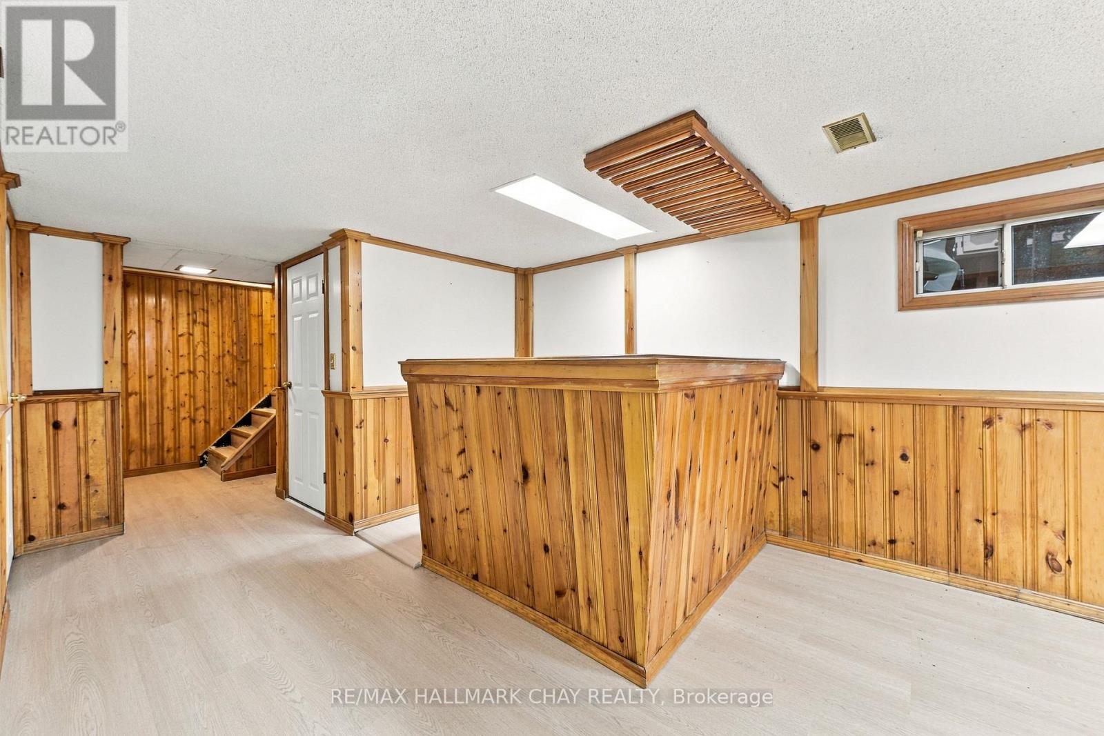 11 Davidson Road, Aurora, ON photo 18