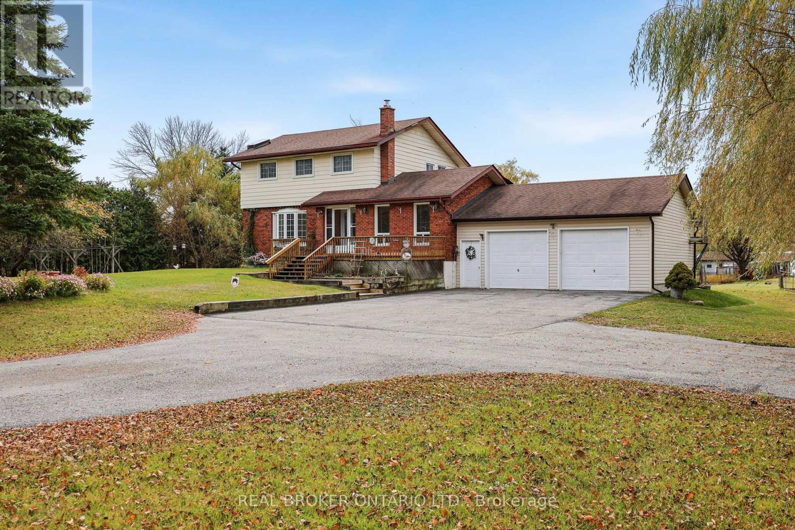 23276 Highway 48, Georgina, ON photo 3