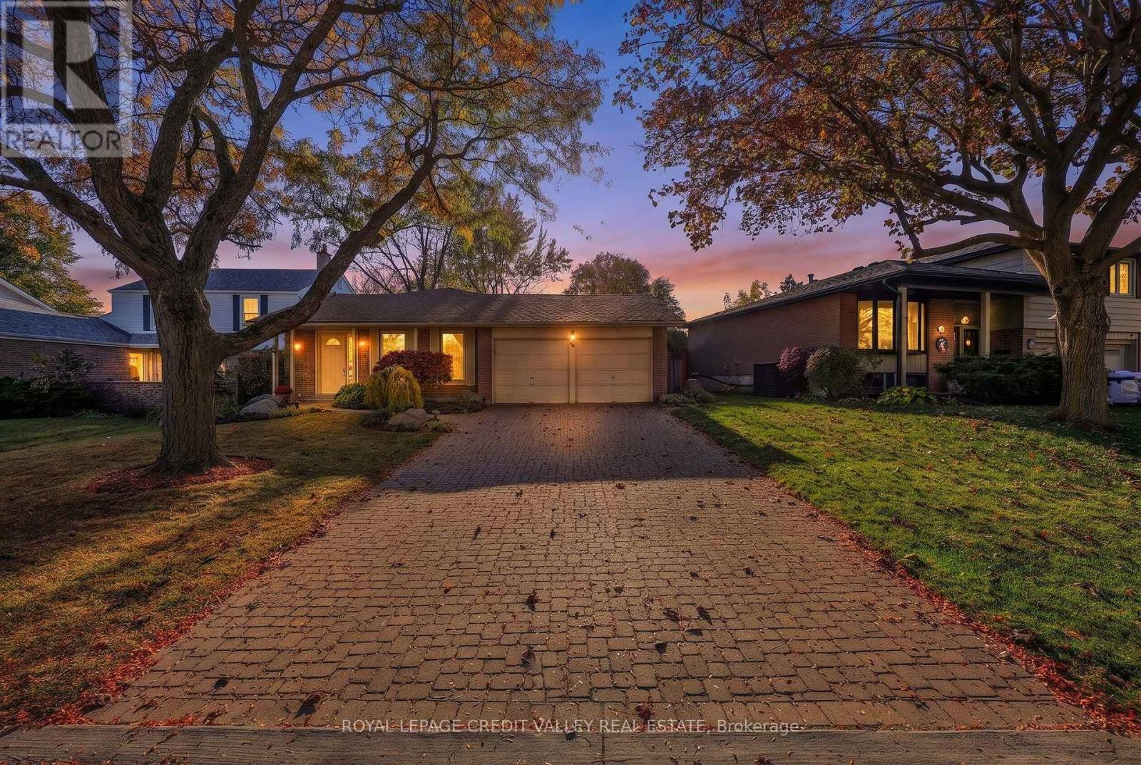 30 Parkview Place, Brampton, ON