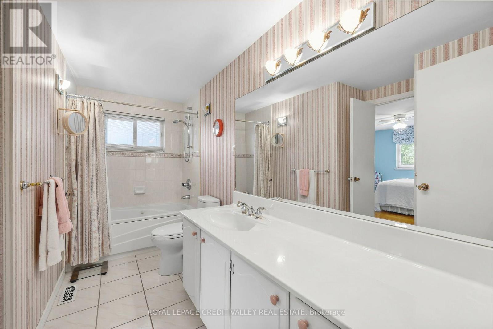 30 Parkview Place, Brampton, ON photo 33