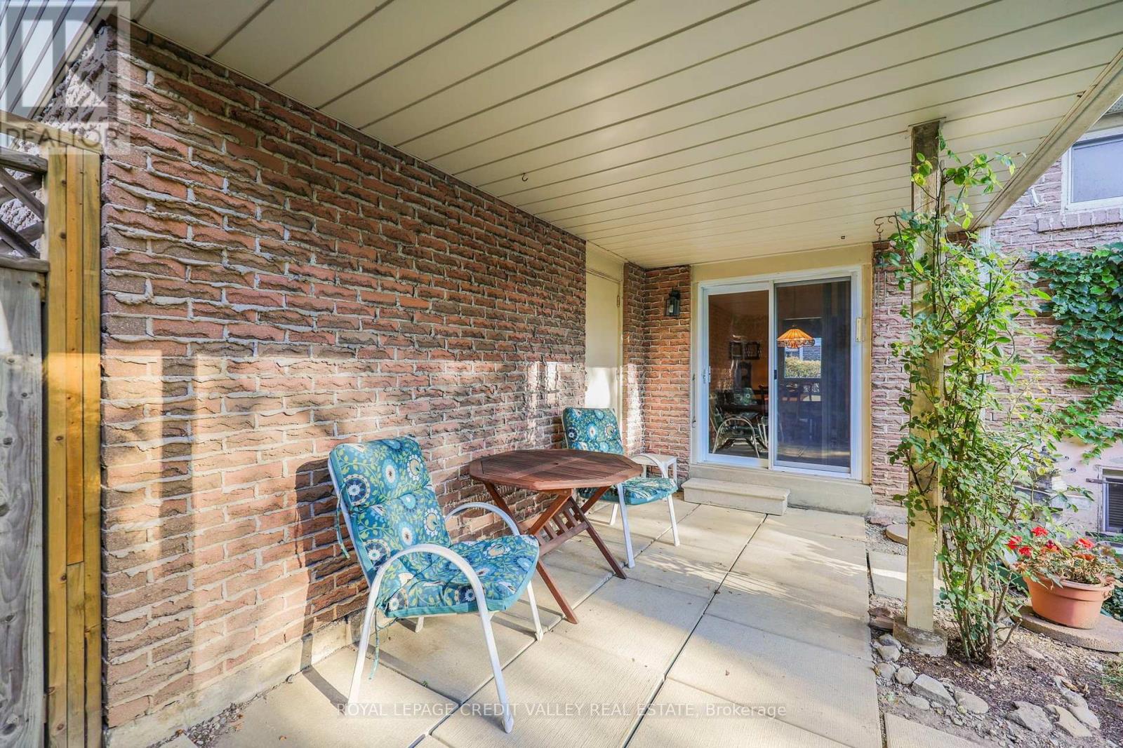 30 Parkview Place, Brampton, ON photo 41