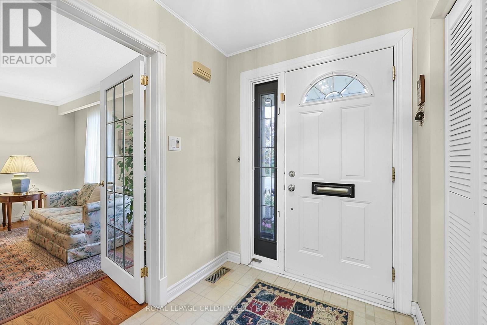 30 Parkview Place, Brampton, ON photo 6