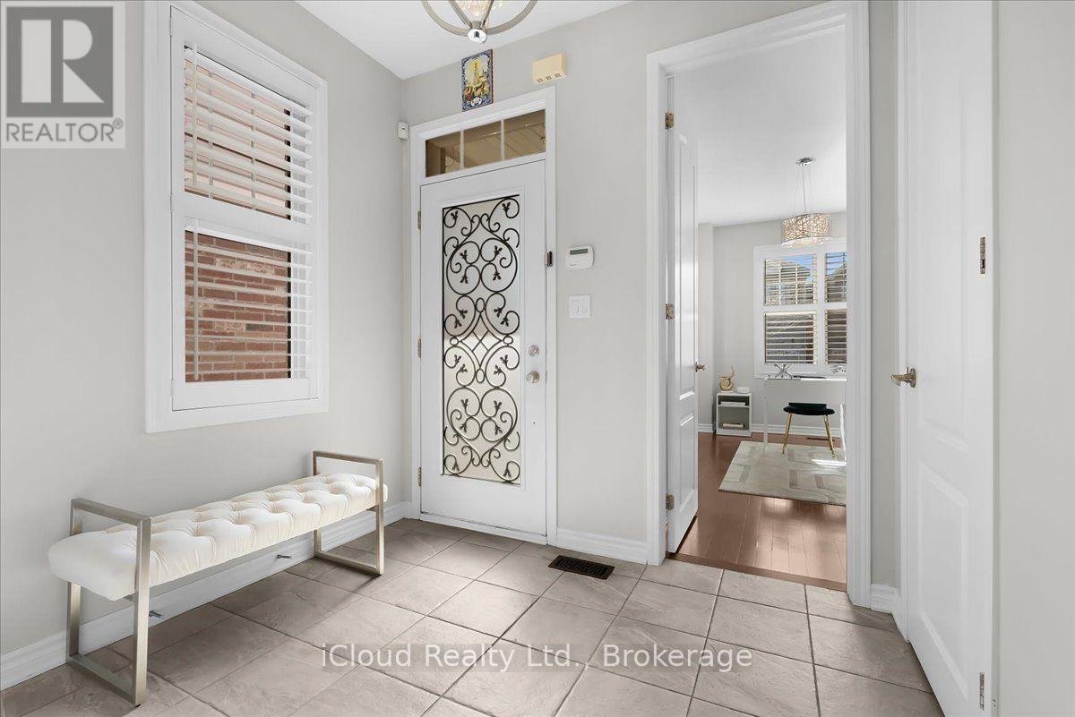 337 Cedar Hedge, Milton, ON photo 3