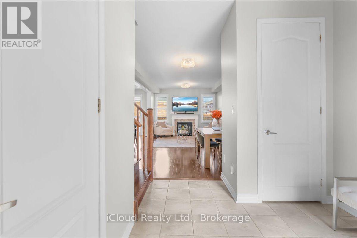 337 Cedar Hedge, Milton, ON photo 4