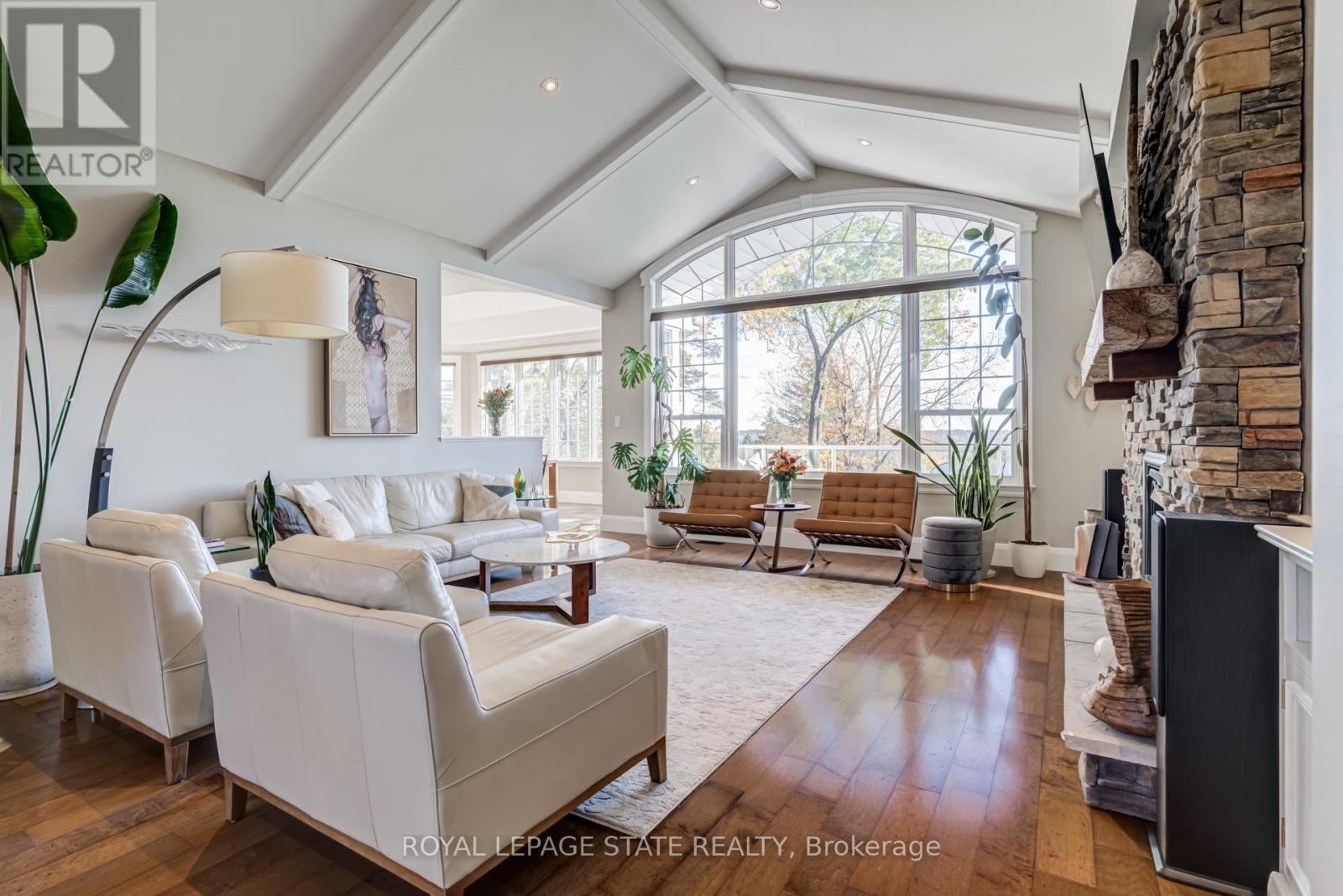 14 Oak Avenue, Hamilton, ON photo 11