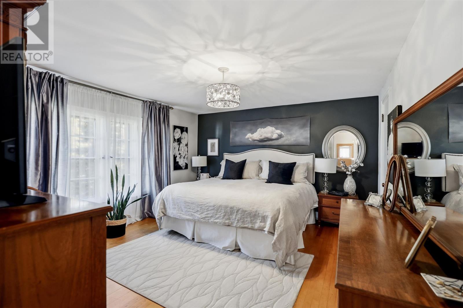 297 McGregor AVE - 12
