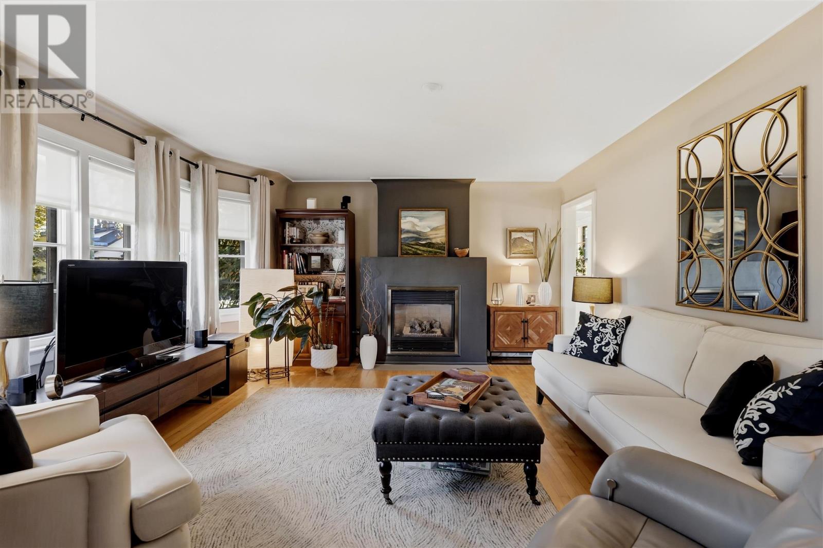 297 McGregor AVE - 4