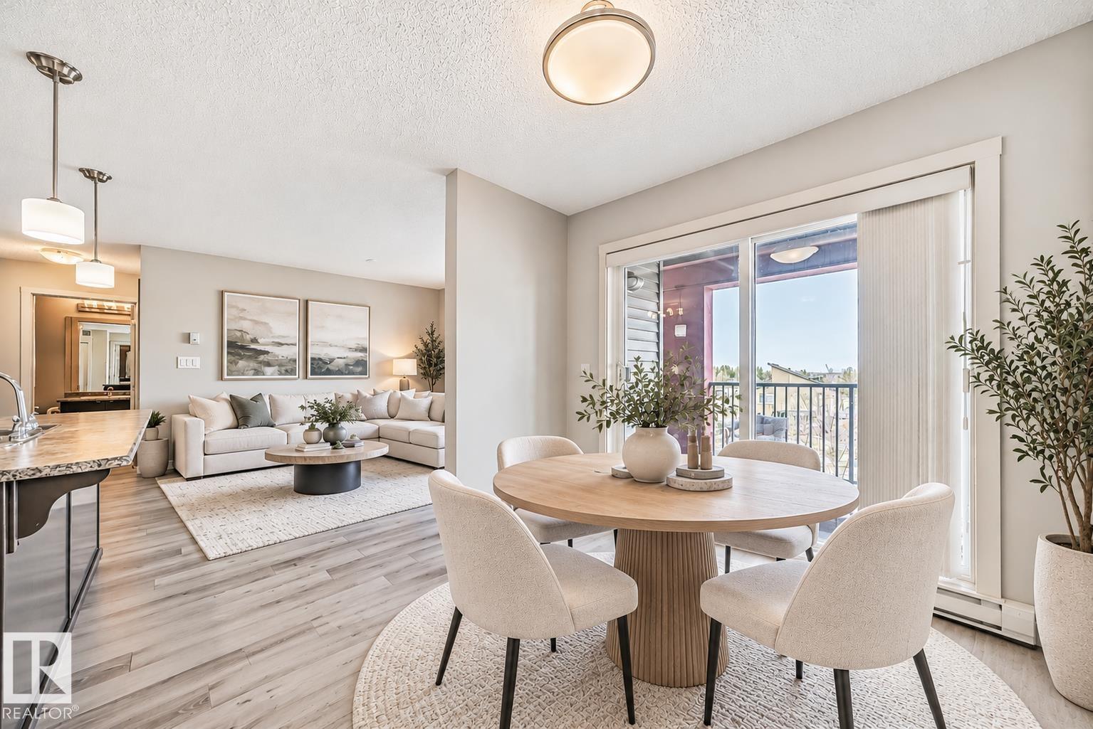 Property photograph 14 for MLS E4514544