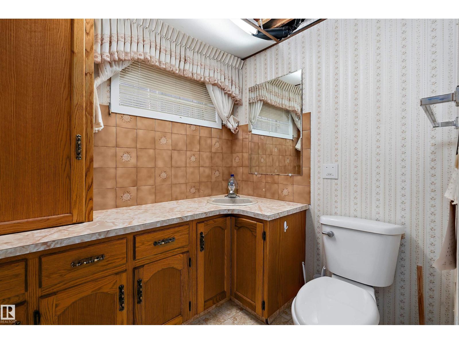 16132 98 ST NW, photo 40 of 52