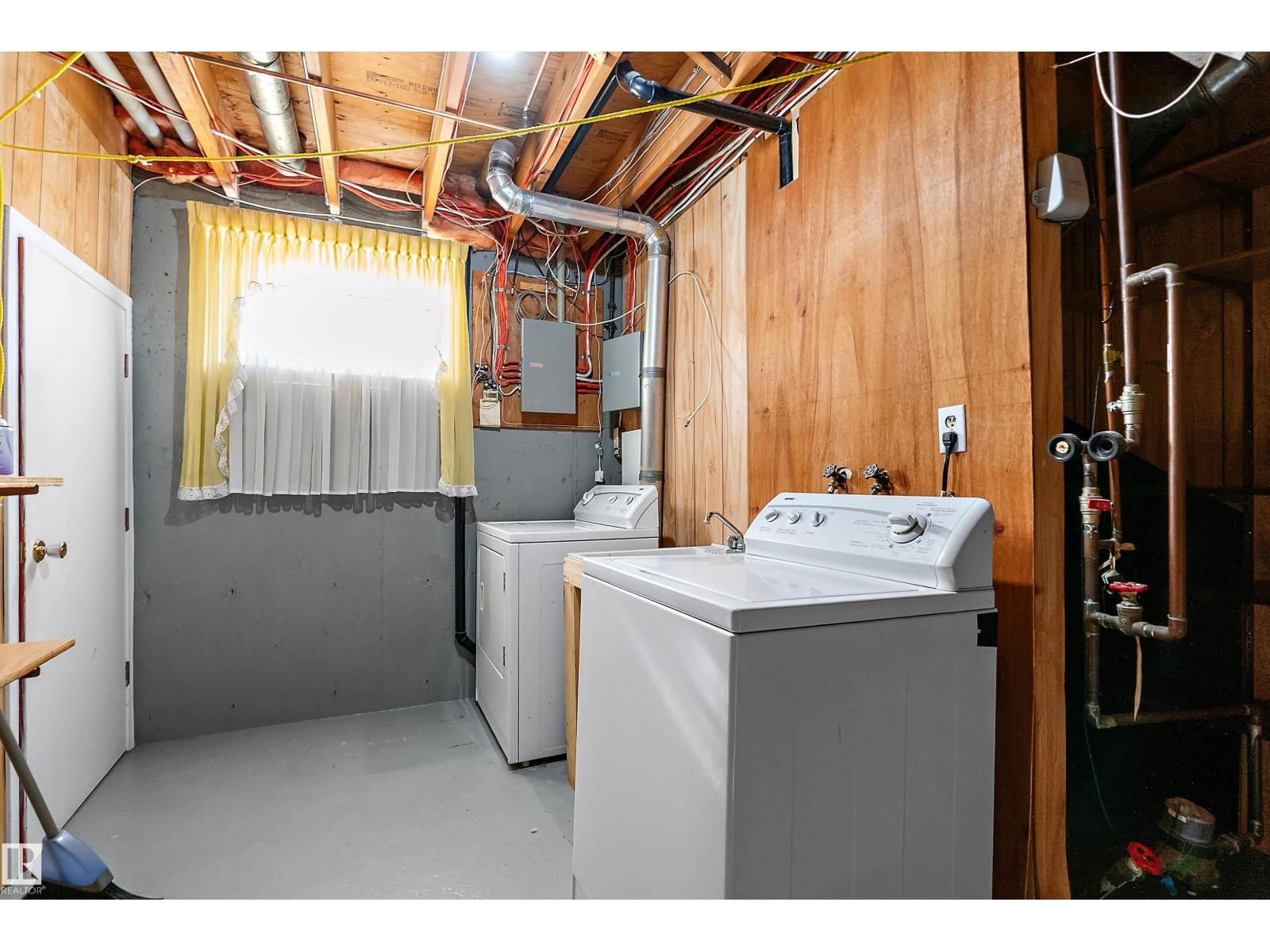 16132 98 ST NW, photo 44 of 52