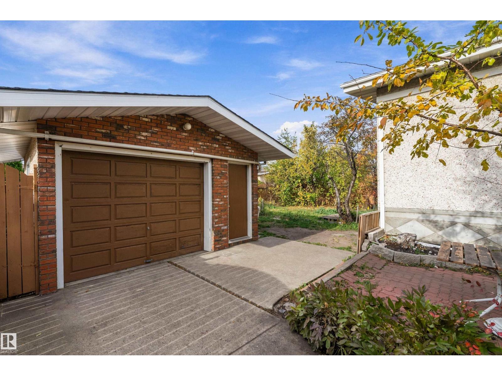 16132 98 ST NW, photo 51 of 52