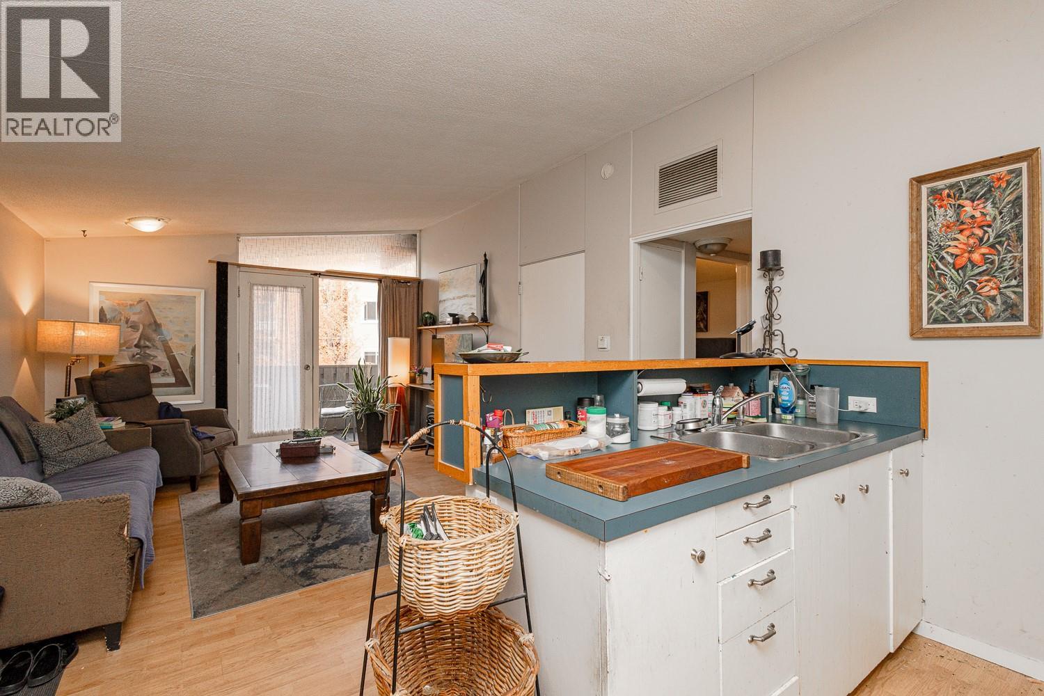 10 353 Boyce Crescent, Kelowna