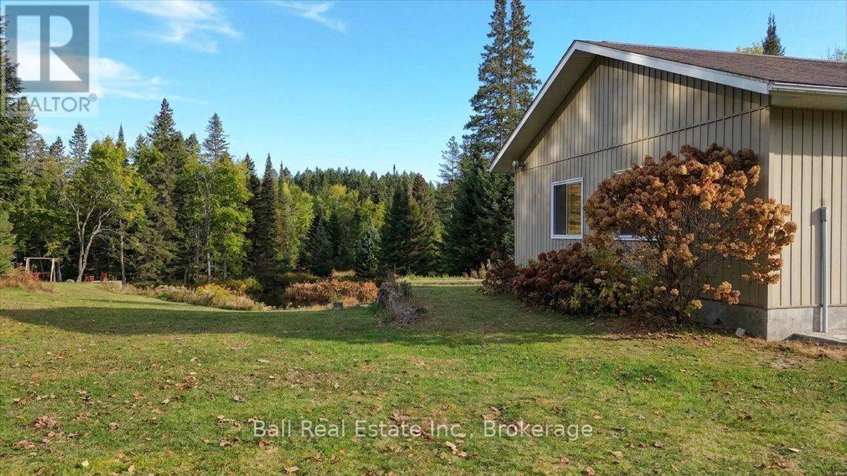 5794 Highway 620 Highway, Wollaston, ON photo 12