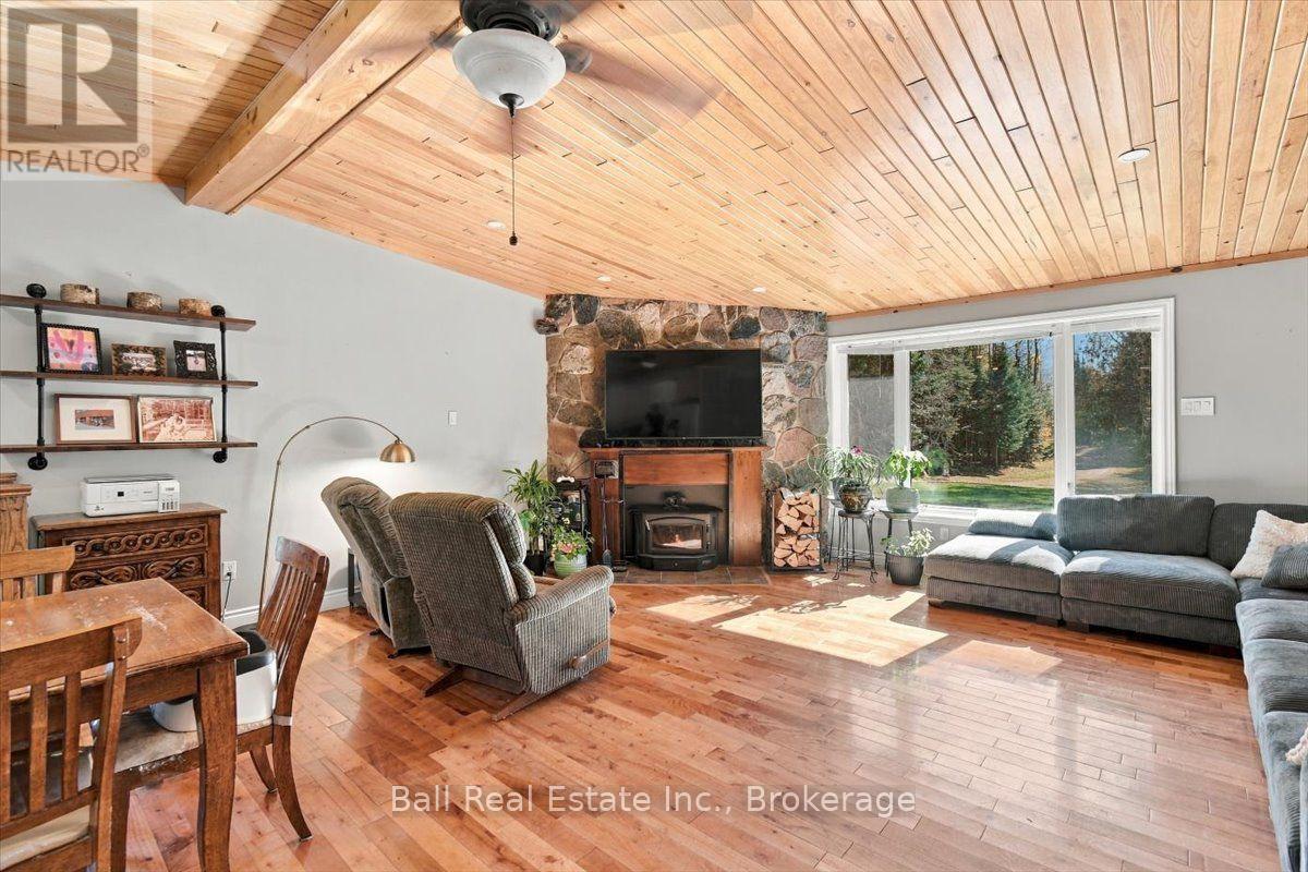 5794 Highway 620 Highway, Wollaston, ON photo 34