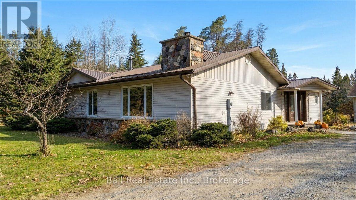 5794 Highway 620 Highway, Wollaston, ON photo 6