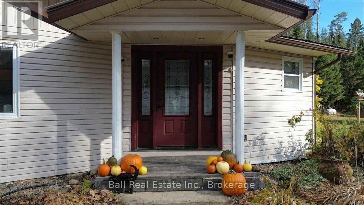5794 Highway 620 Highway, Wollaston, ON photo 7