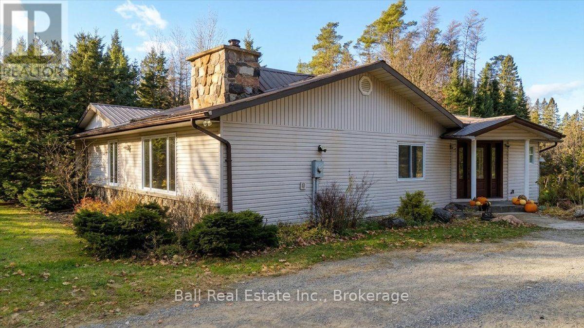 5794 Highway 620 Highway, Wollaston, ON photo 8