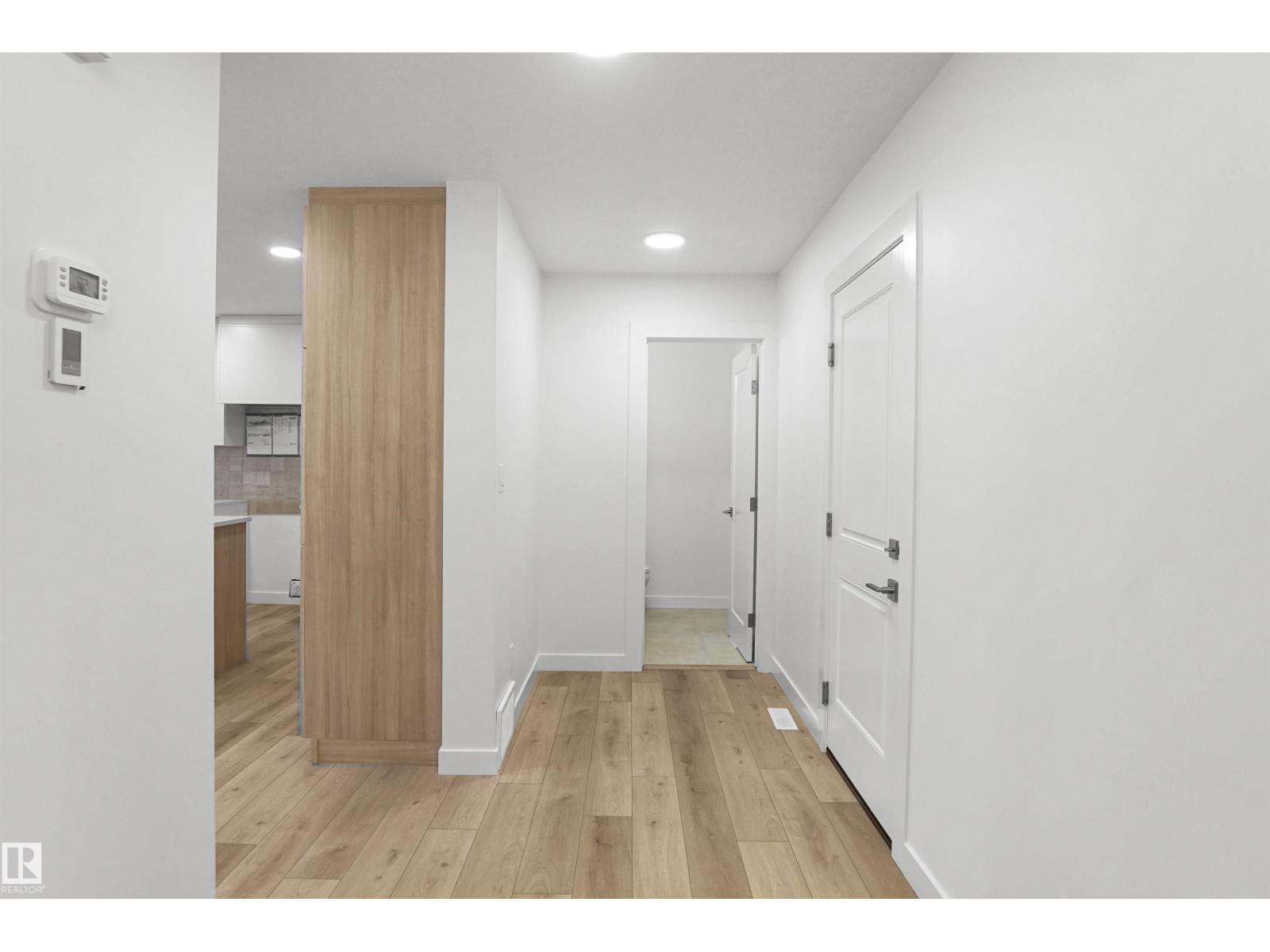 Property photograph 3 for MLS E4501518