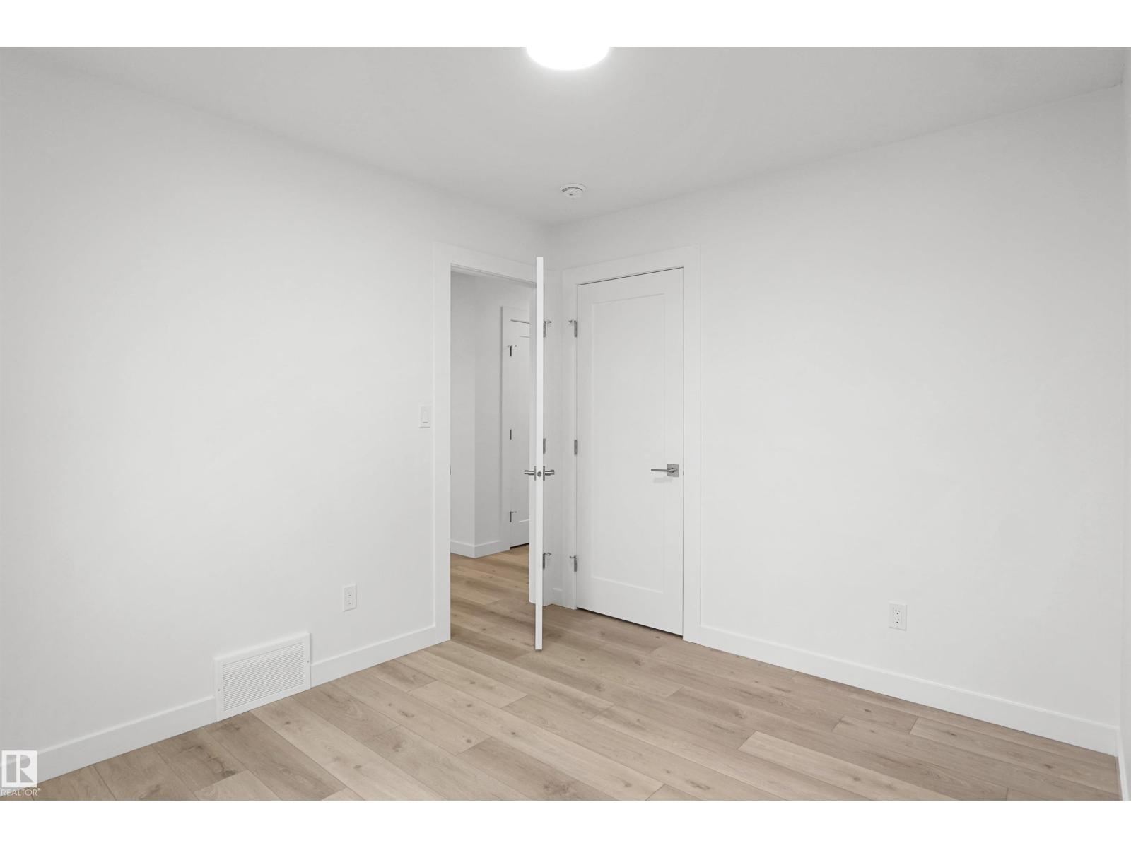 Property photograph 32 for MLS E4501518