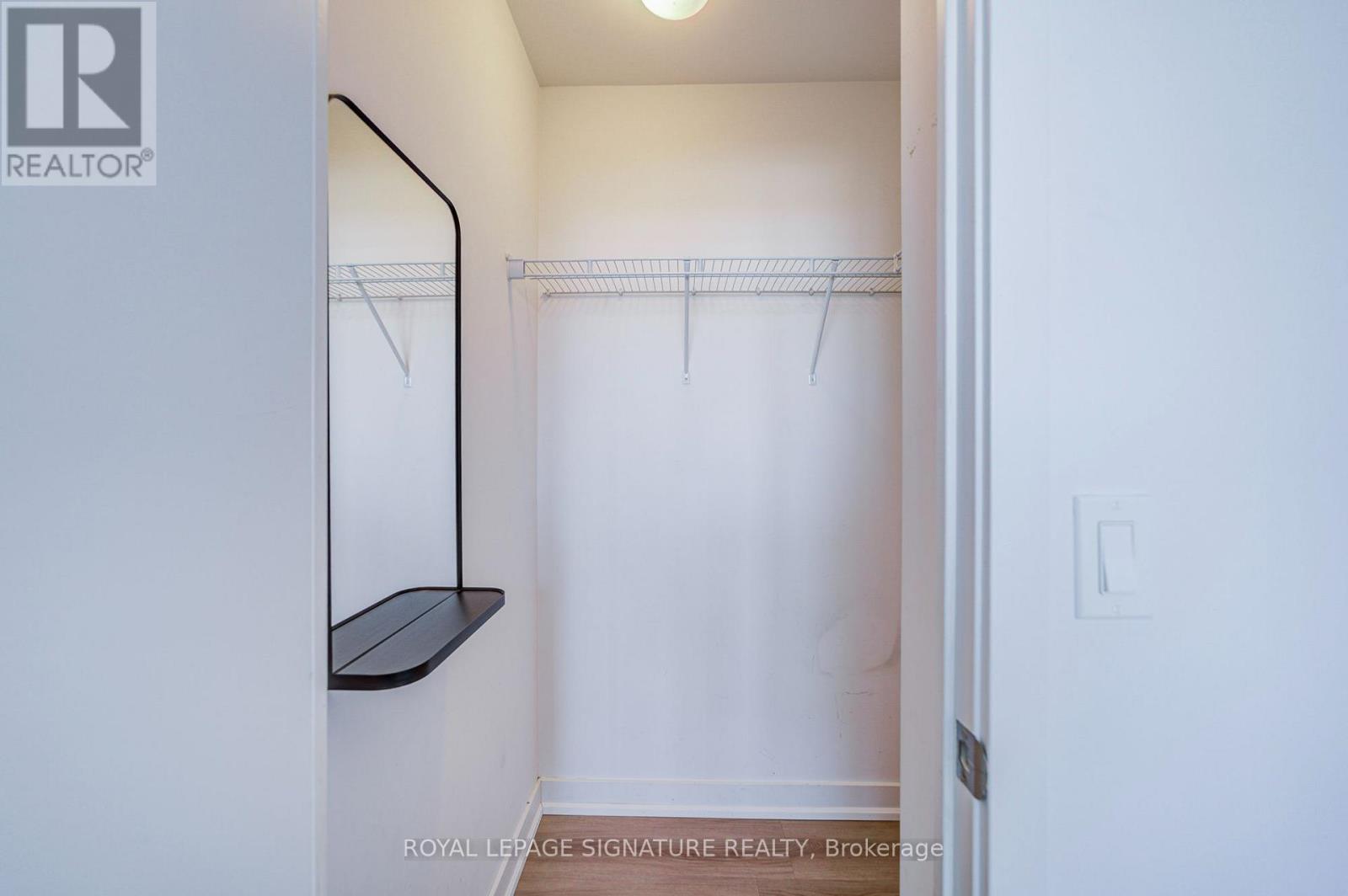 1705- 8 Eglinton Avenue East, Toronto, ON photo 29