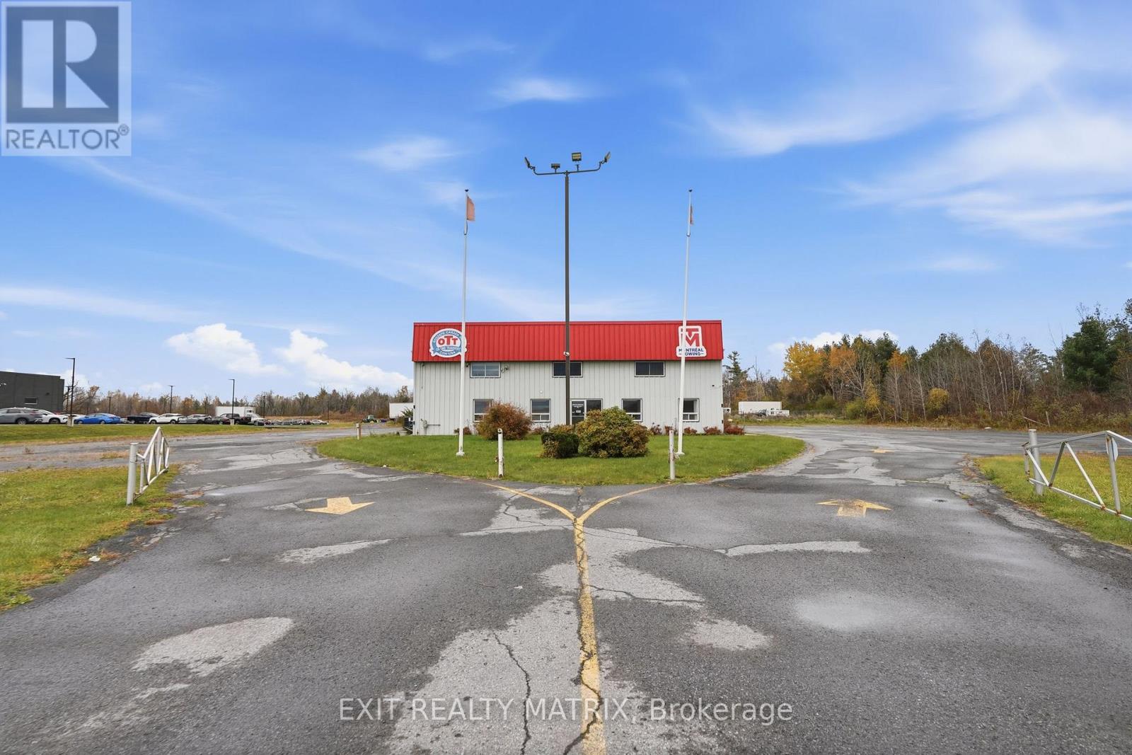 2525 BROOKDALE AVENUE, Cornwall — photo 6