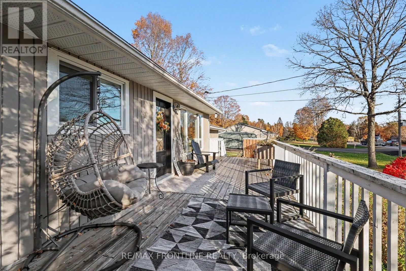 2498 RIDEAU FERRY ROAD, Drummond/North Elmsley — photo 4