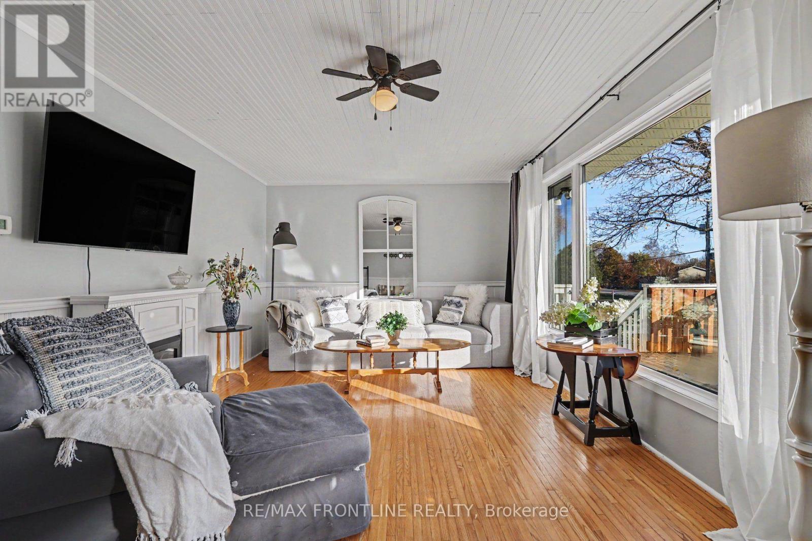 2498 RIDEAU FERRY ROAD, Drummond/North Elmsley — photo 6