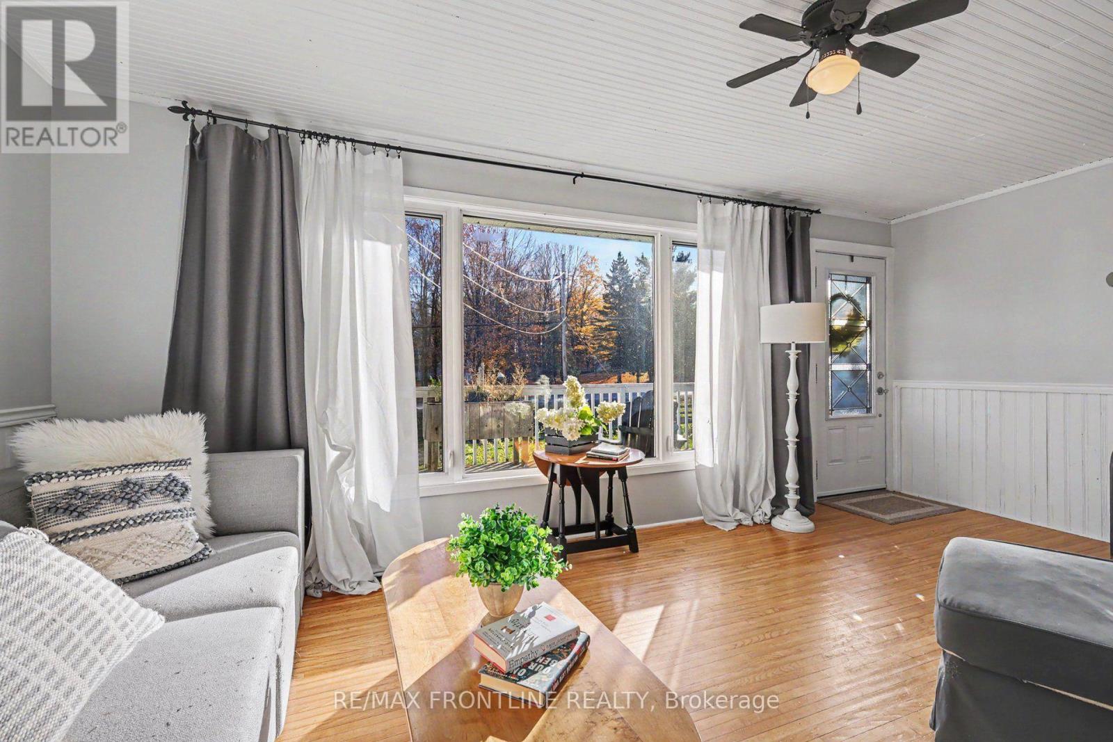 2498 RIDEAU FERRY ROAD, Drummond/North Elmsley — photo 7