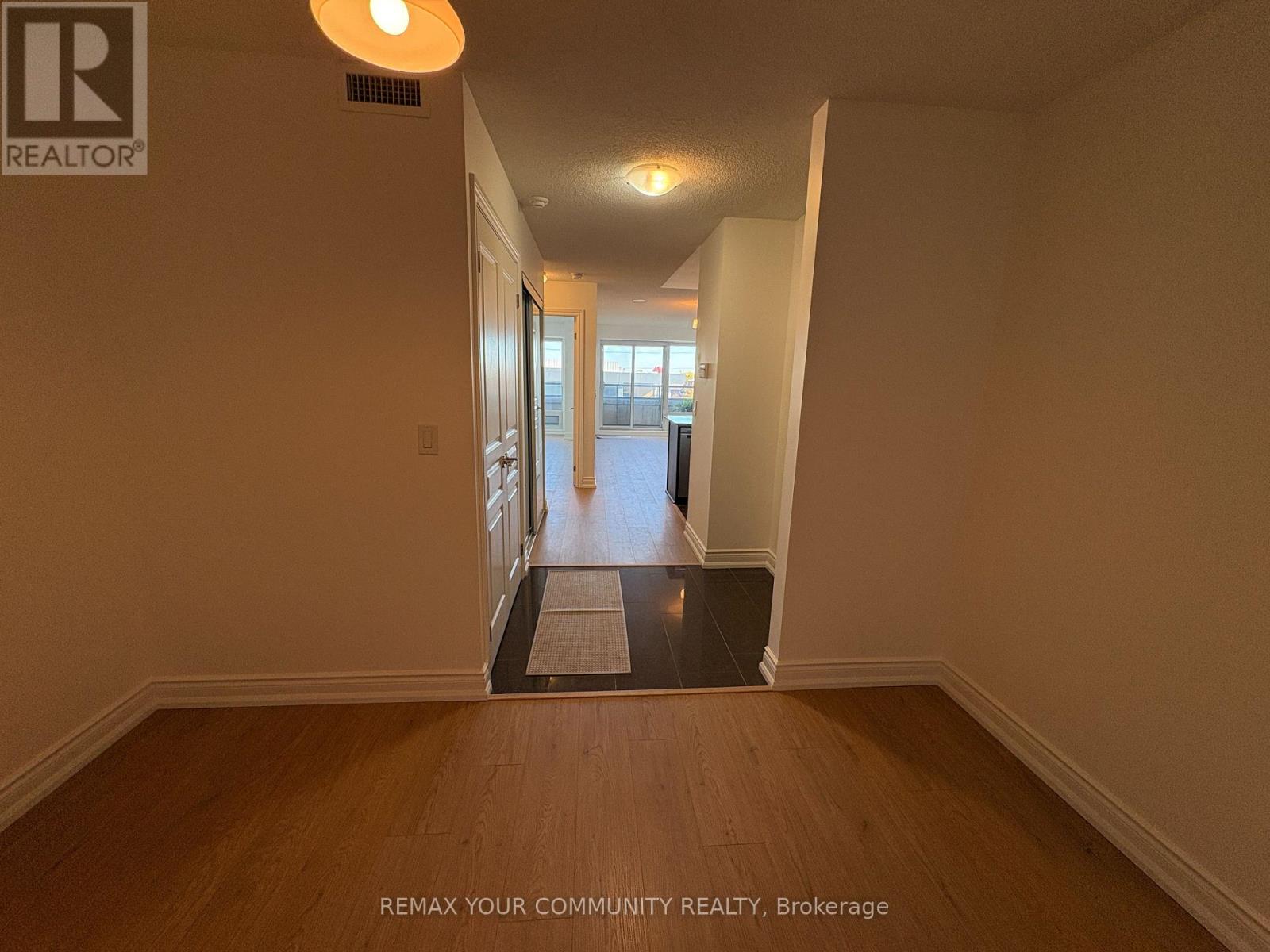 310 - 7 NORTH PARK ROAD, Vaughan (Beverley Glen) — photo 10