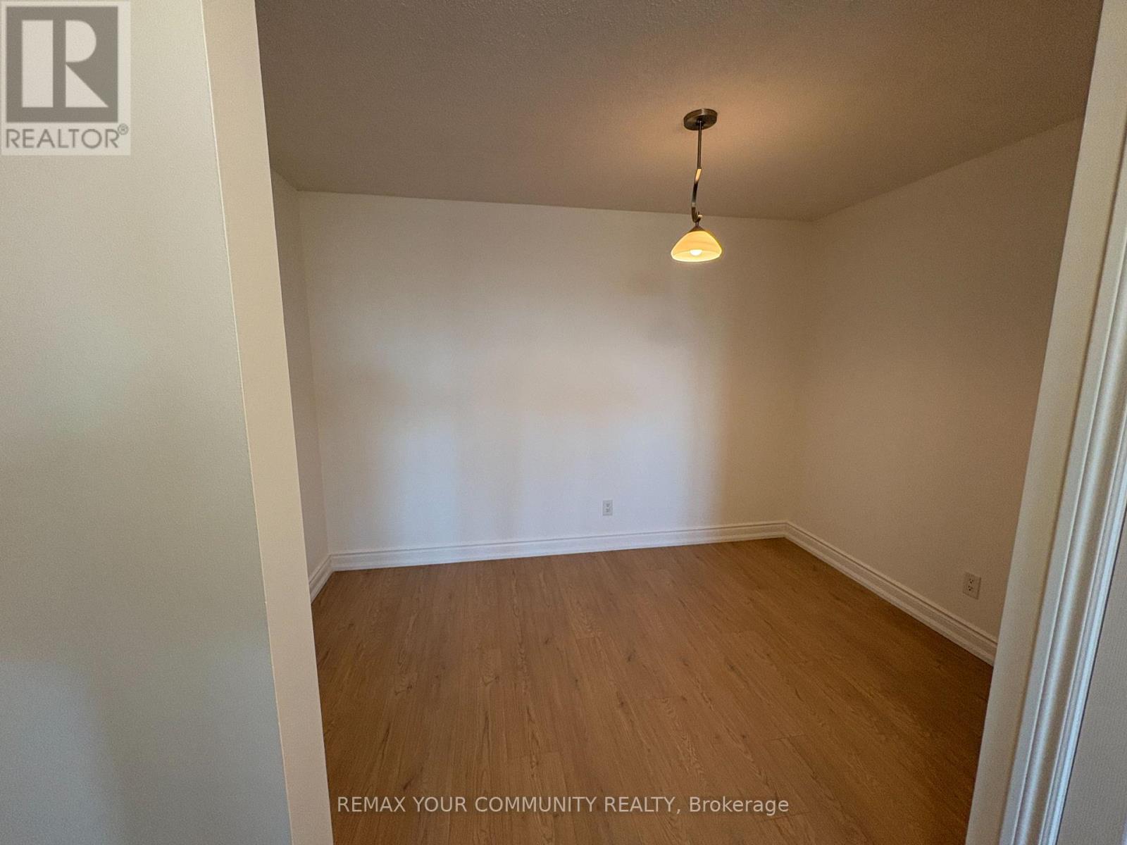 310 - 7 NORTH PARK ROAD, Vaughan (Beverley Glen) — photo 11