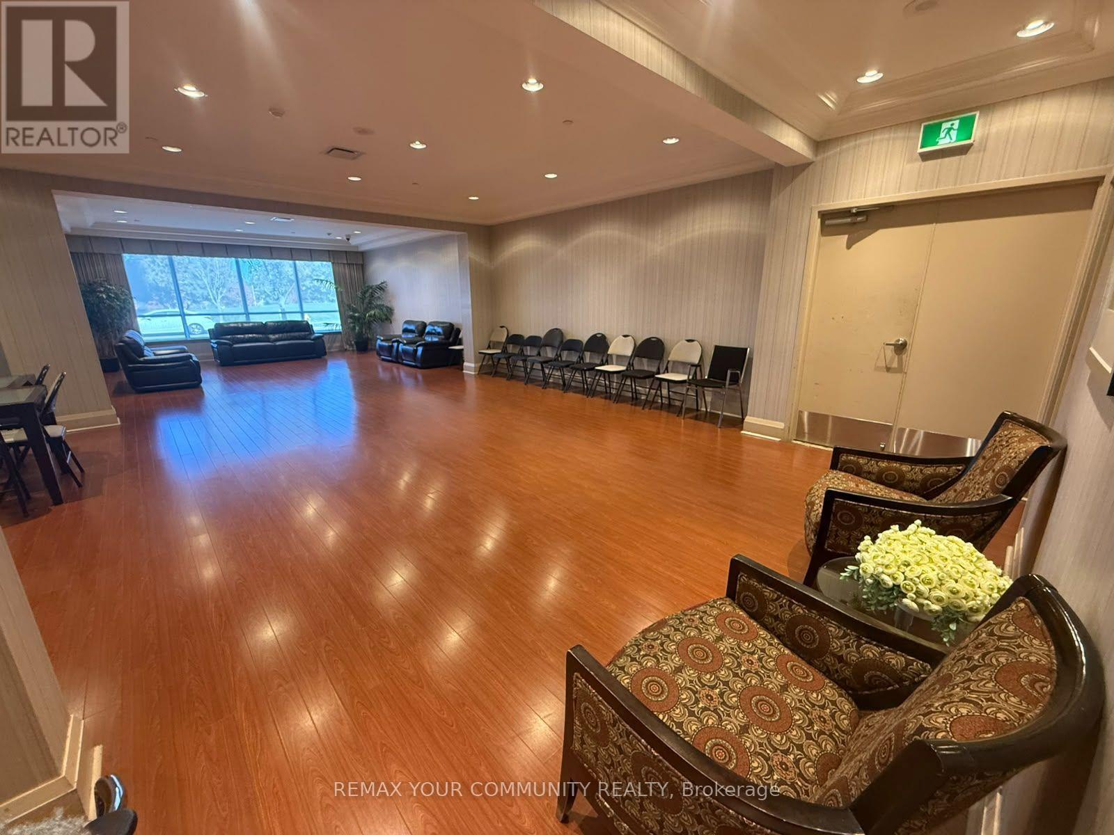 310- 7 North Park Road, Vaughan, ON photo 29