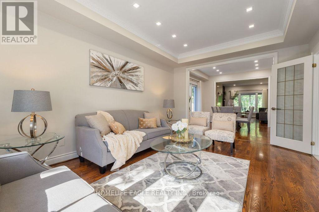 118 MAY AVENUE, Richmond Hill (North Richvale) — photo 3