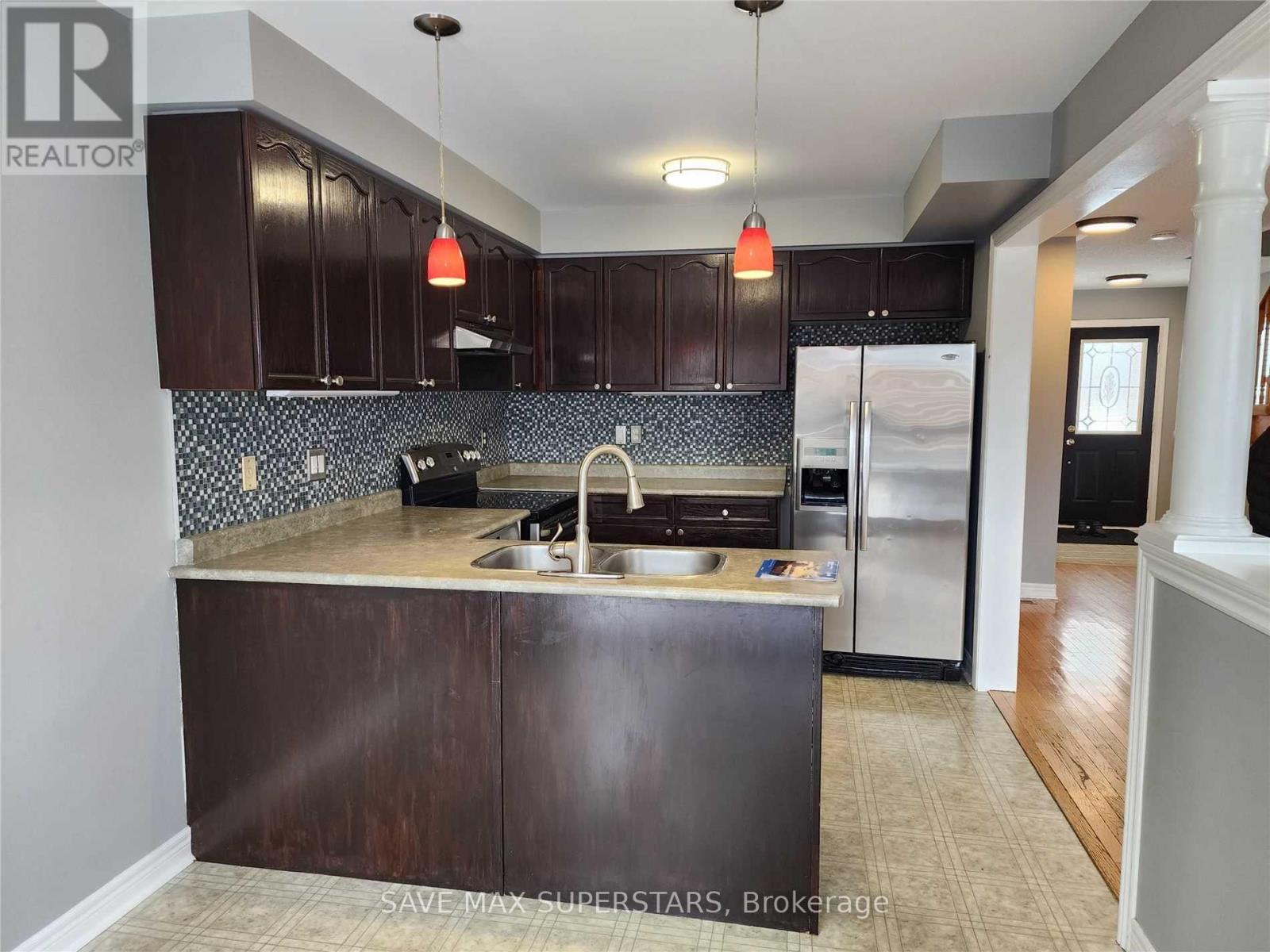 1 Lister Drive, Barrie photo 2