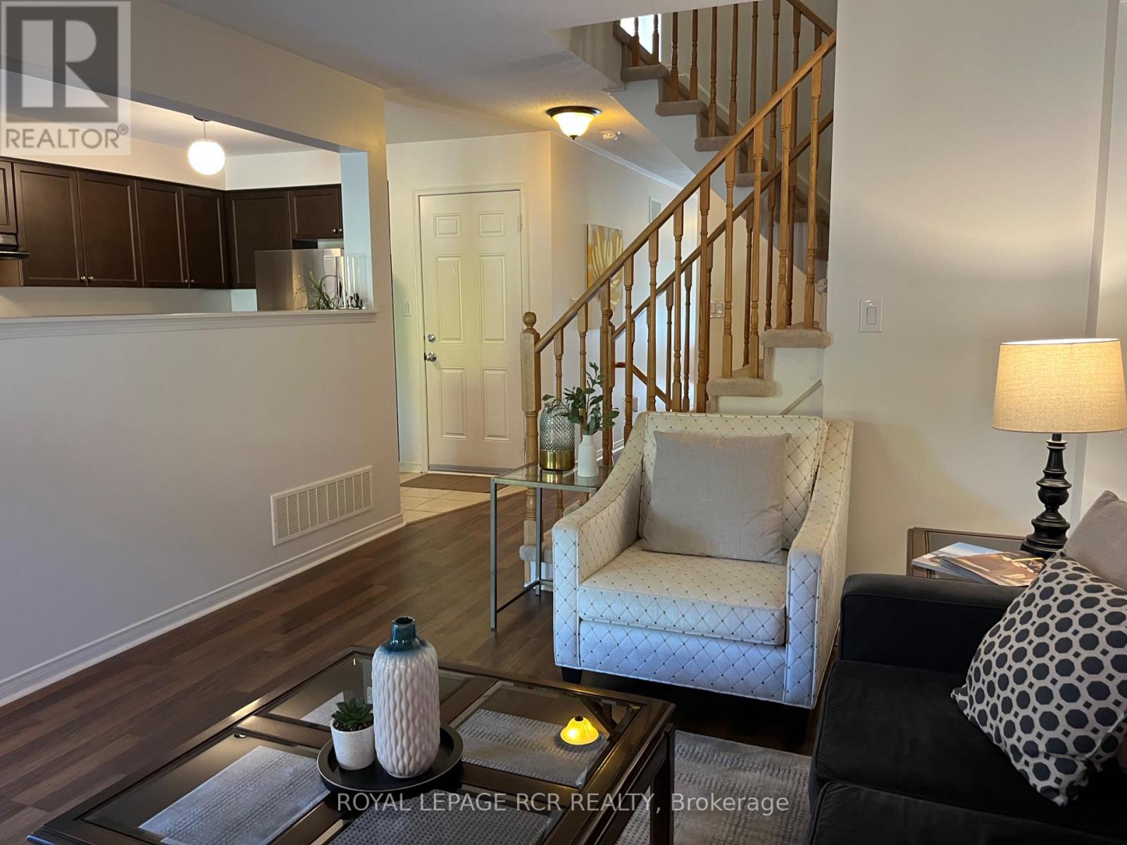 10 Rutherford Road, Bradford West Gwillimbury photo 10