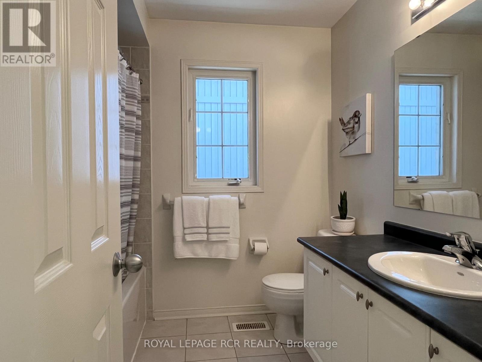 10 Rutherford Road, Bradford West Gwillimbury photo 27