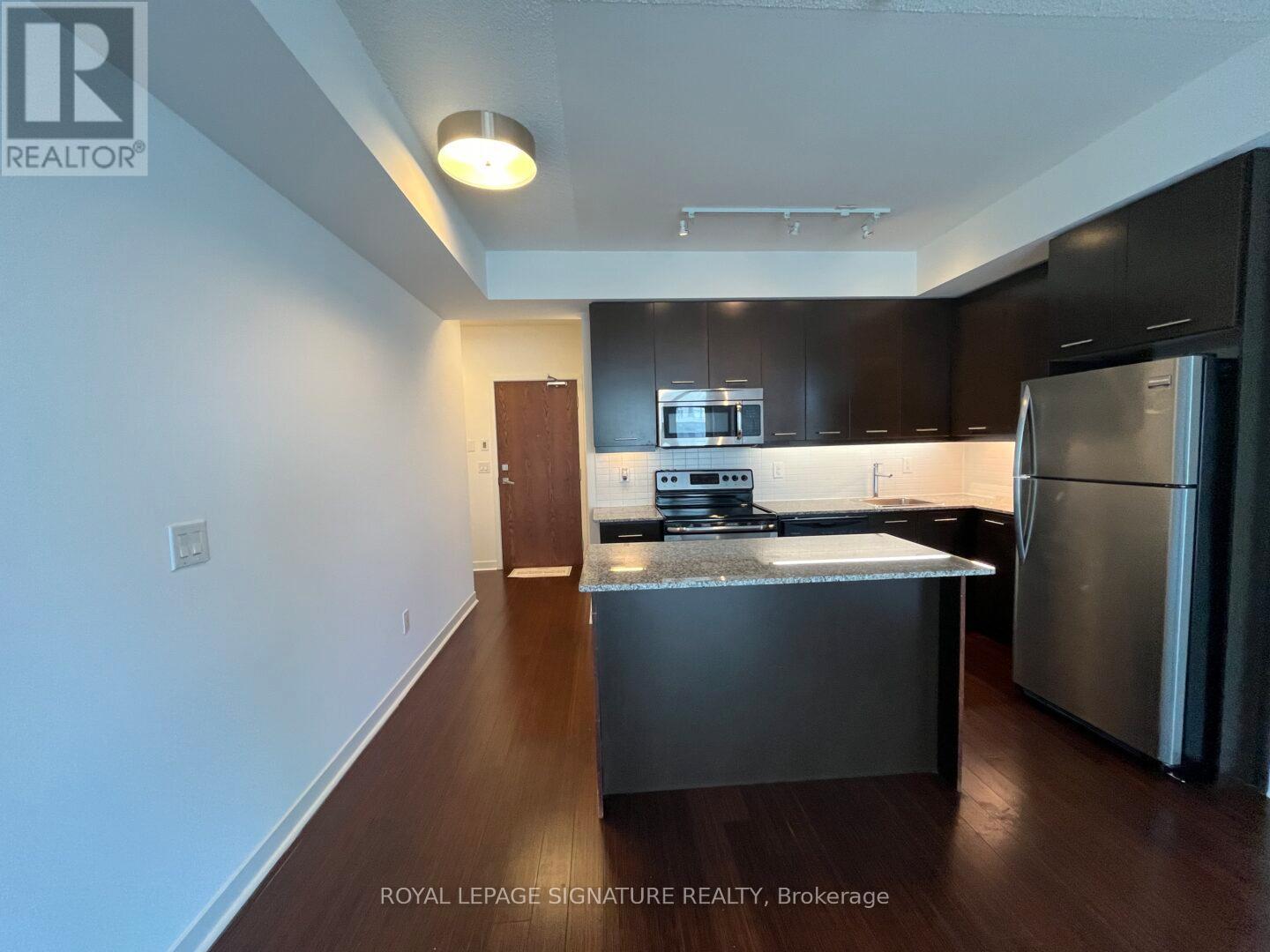 2009 - 365 PRINCE OF WALES DRIVE, Mississauga (City Centre) — photo 2
