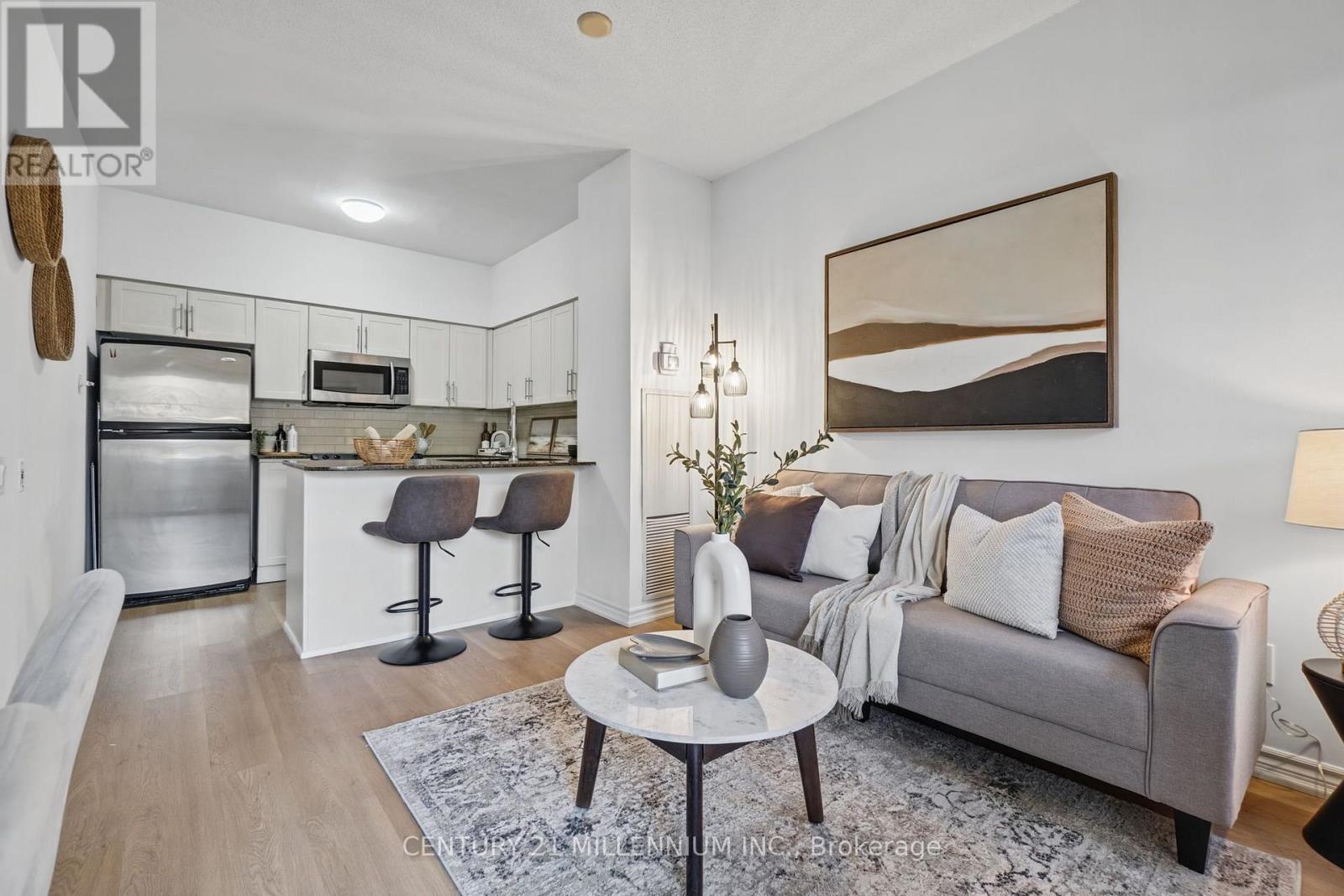 TH109- 15 Windermere Avenue, Toronto, ON photo 14