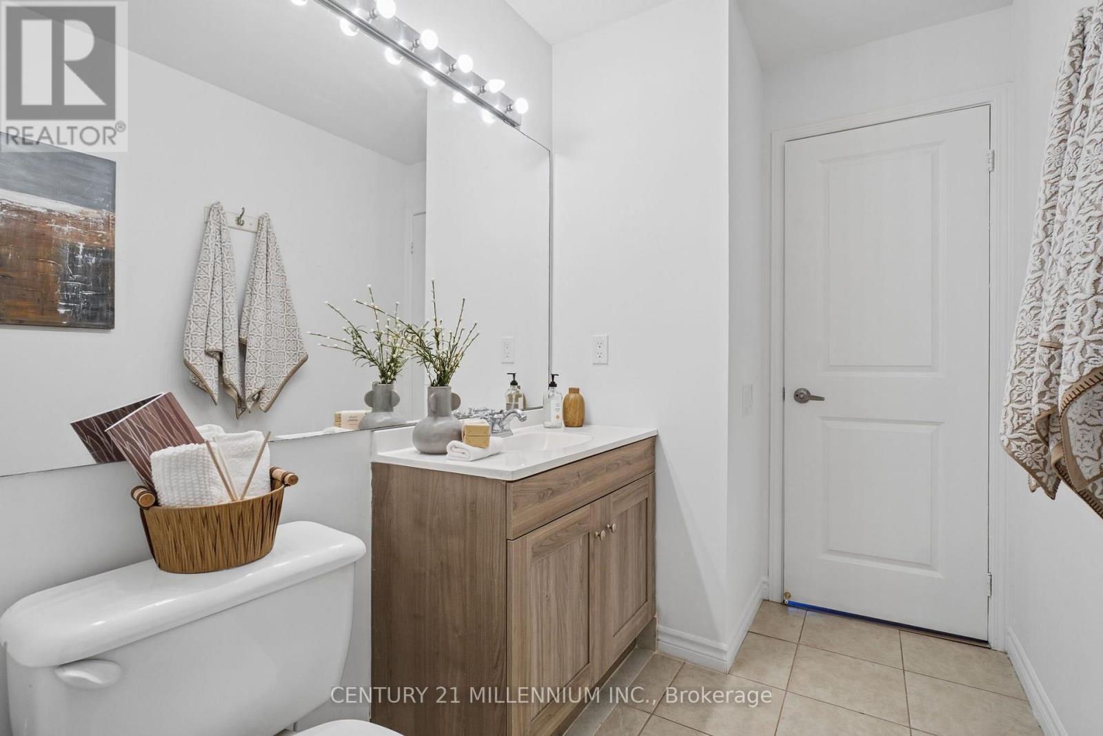 TH109- 15 Windermere Avenue, Toronto, ON photo 27