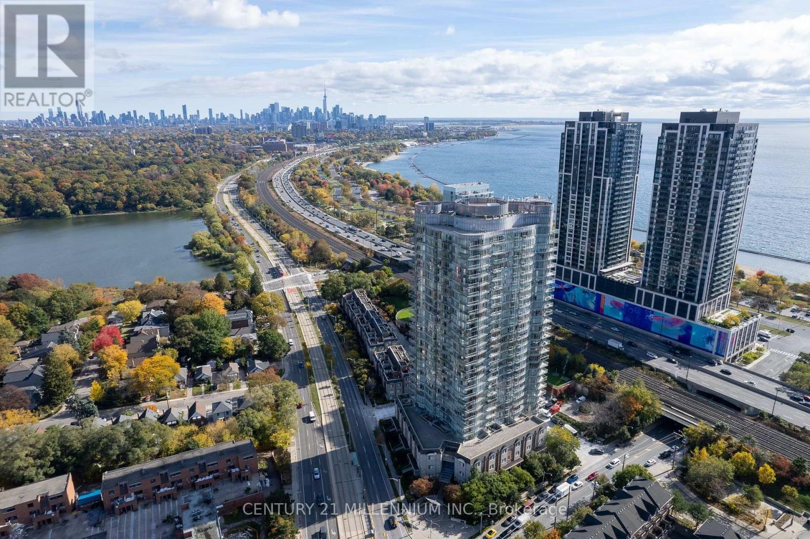 TH109- 15 Windermere Avenue, Toronto, ON photo 45