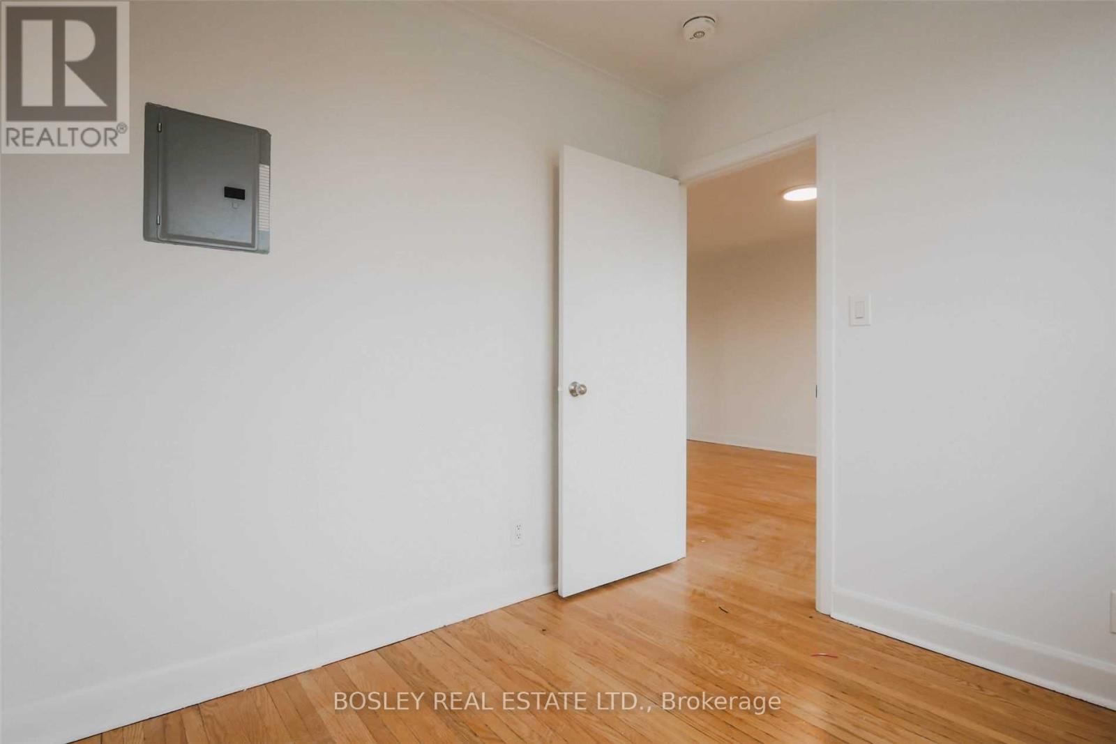 4 - 11 CALVINGTON DRIVE, Toronto (Downsview-Roding-CFB) — photo 11