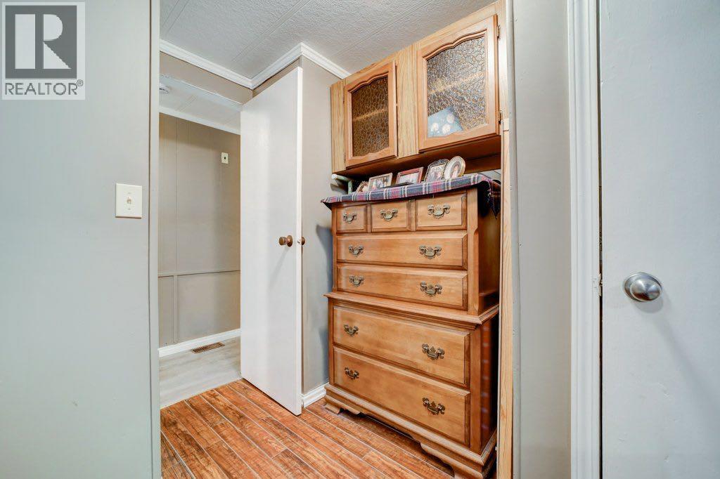 # 29, 895 Elizabeth Street, photo 19 of 38