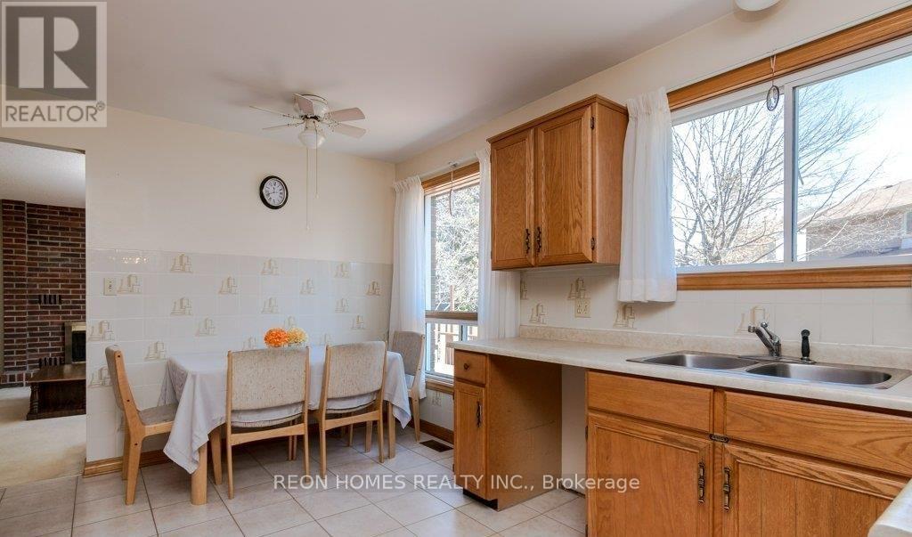 165 COUNTRY CLUB DRIVE, Kingston (Central City West) — photo 12